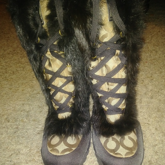 Coach winter boots - Picture 1 of 4